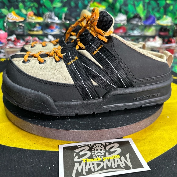 New Balance Shoes - New Balance CRV Mule V2 ‘Yellow’ Size 5W